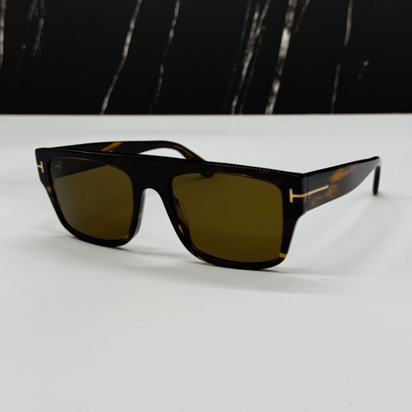 NEW TOM FORD TF907 48J UNISEX SUNGLASSES TOM FORD DUNNING-02 FT0907/S - Picture 1 of 10